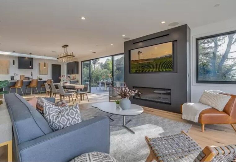5 Lutge Ct. in Alta Heights